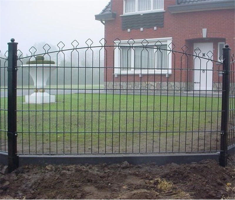 868 Decorative Garden Fence